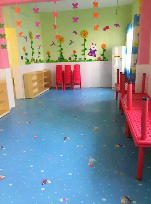 幼兒園夏季地板鋪裝前準備工作